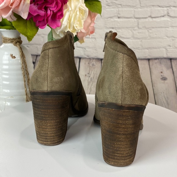 🍀 LUCKY BRAND Brown Suede High Heel Zip Up Boot - Picture 5 of 17